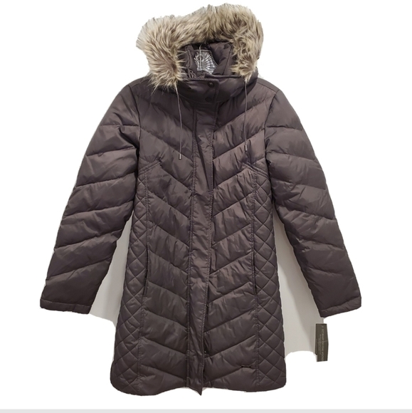 NWT Kenneth Cole Gray Faux-Fur-Trim Chevron Coat - Picture 2 of 6